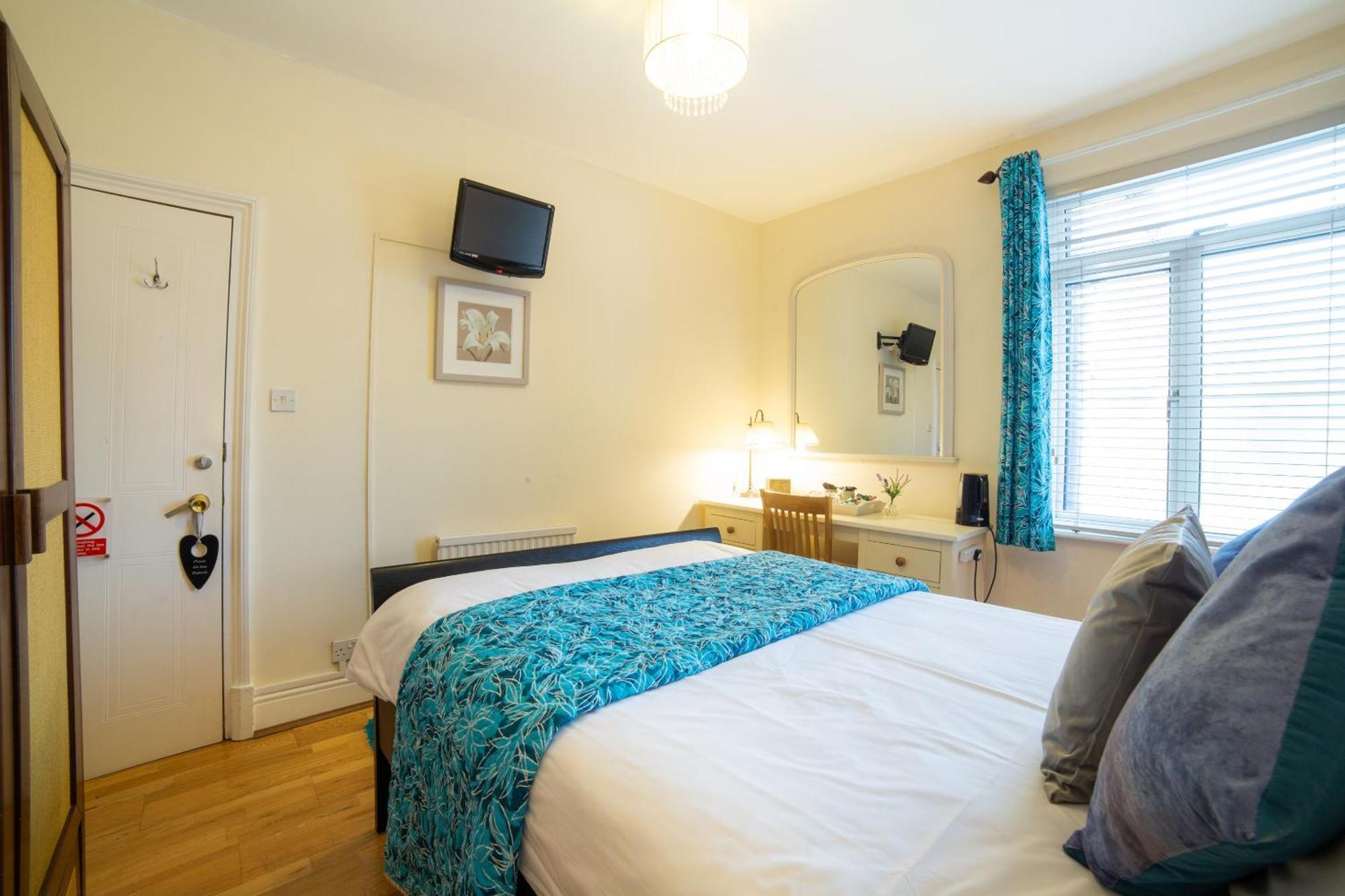 Oyo Lina Guest House Oksford Zewnętrze zdjęcie