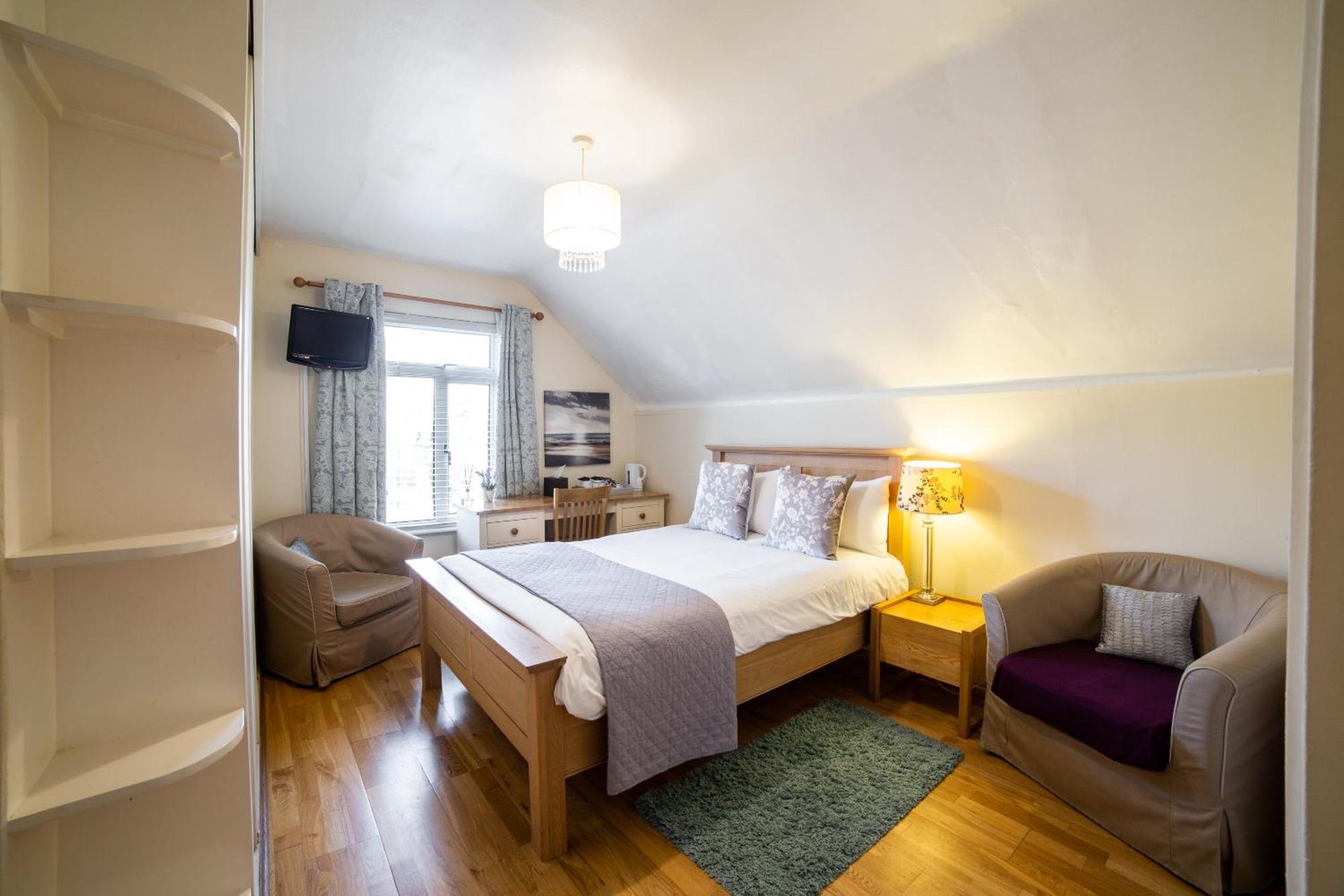 Oyo Lina Guest House Oksford Zewnętrze zdjęcie